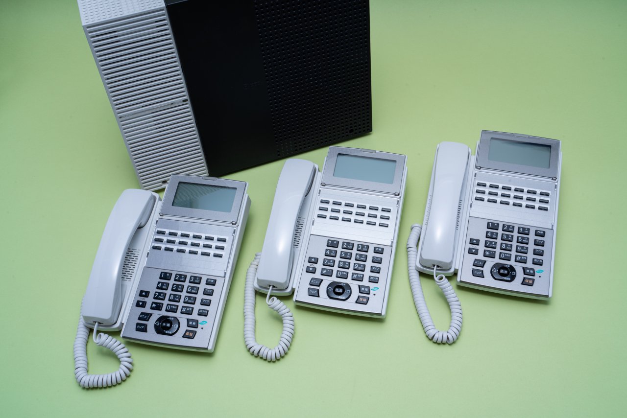 大人気の GXSM-SU- NTT GXSM スターユニット 電話機10台接続 ビジネスフォン